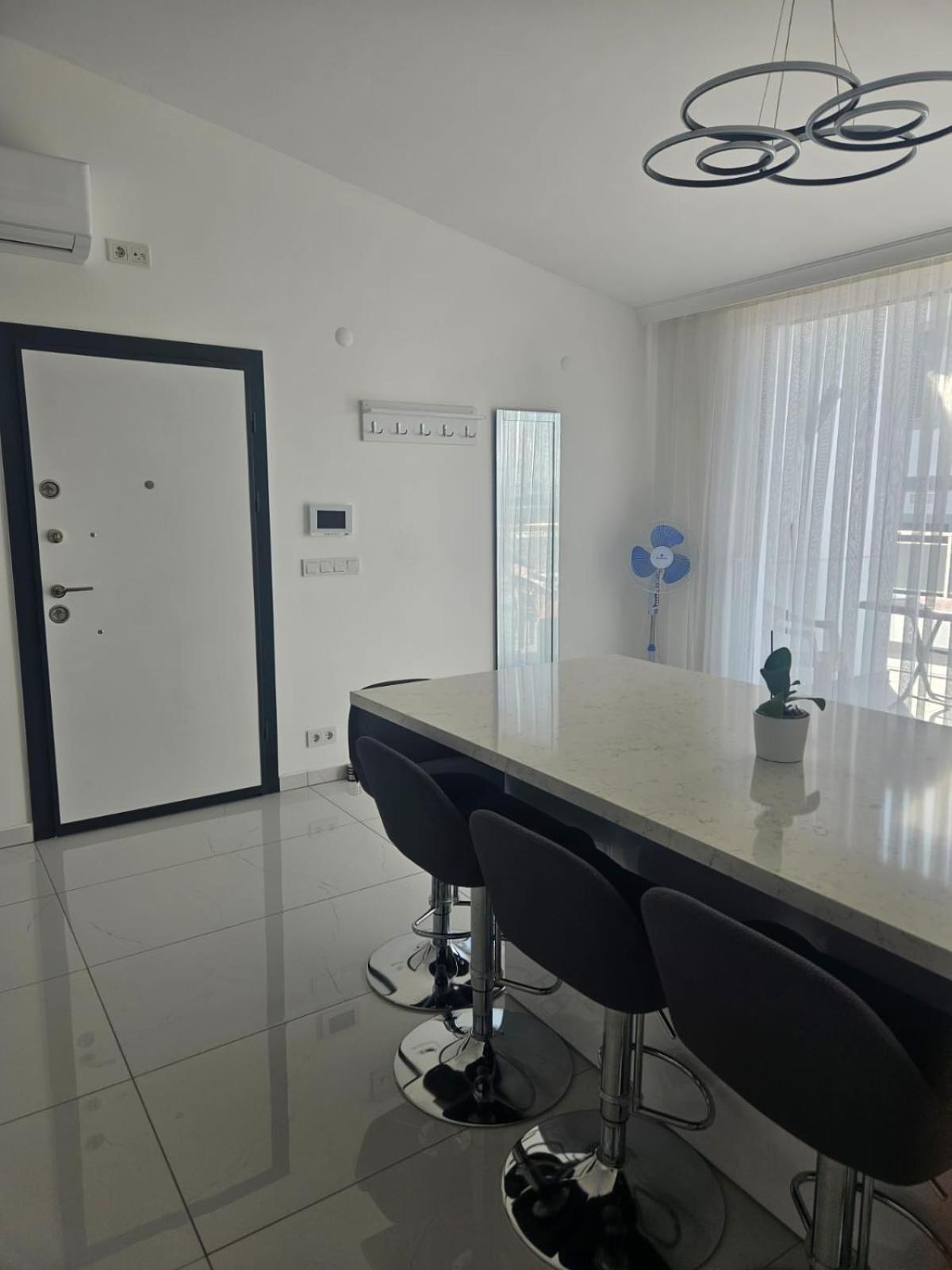 Modern Apartment In Very Quiet Location In Darica, Istanbul Esterno foto